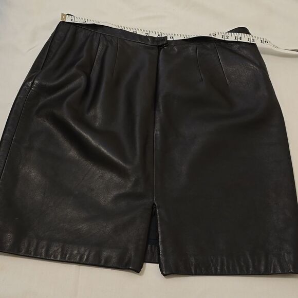 ANN KLEIN BLACK, VINTAGE LEATHER PENCIL SKIRT SZ 8 - Picture 2 of 8